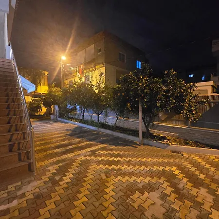 ホテル Grand ティラナ